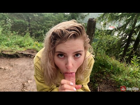 ❤️ Neskak esperma irensten du puzker publiko baten ondoren - Eva Elfi ❤ Kalitatezko sexua gugan ❤